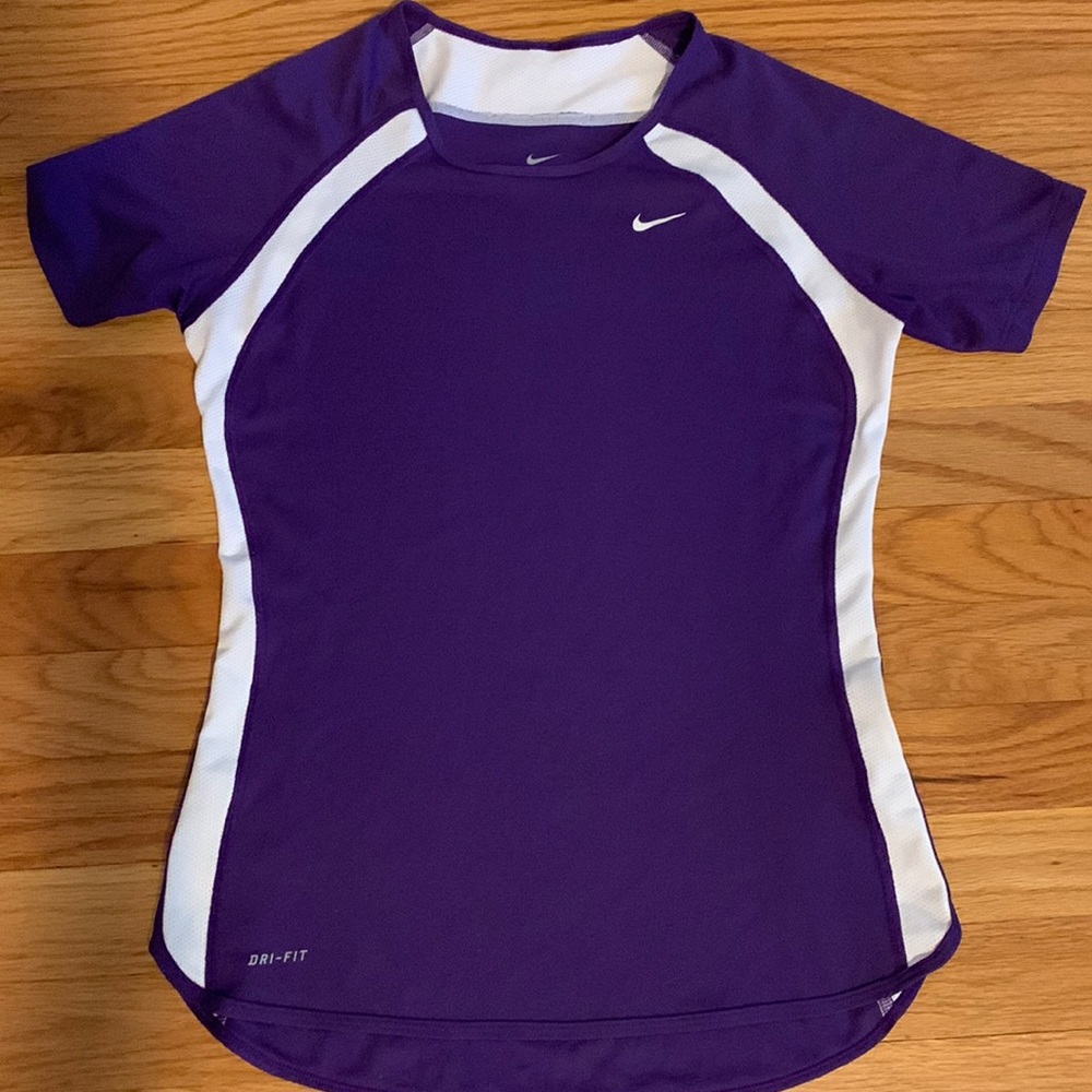 Women’s Nike Dri-fit Shirt- Small